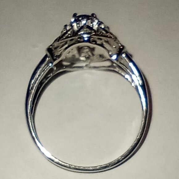 LAST ONE - 10Kt White Gold Tanzanite Diamond Ring - Picture 4 of 5